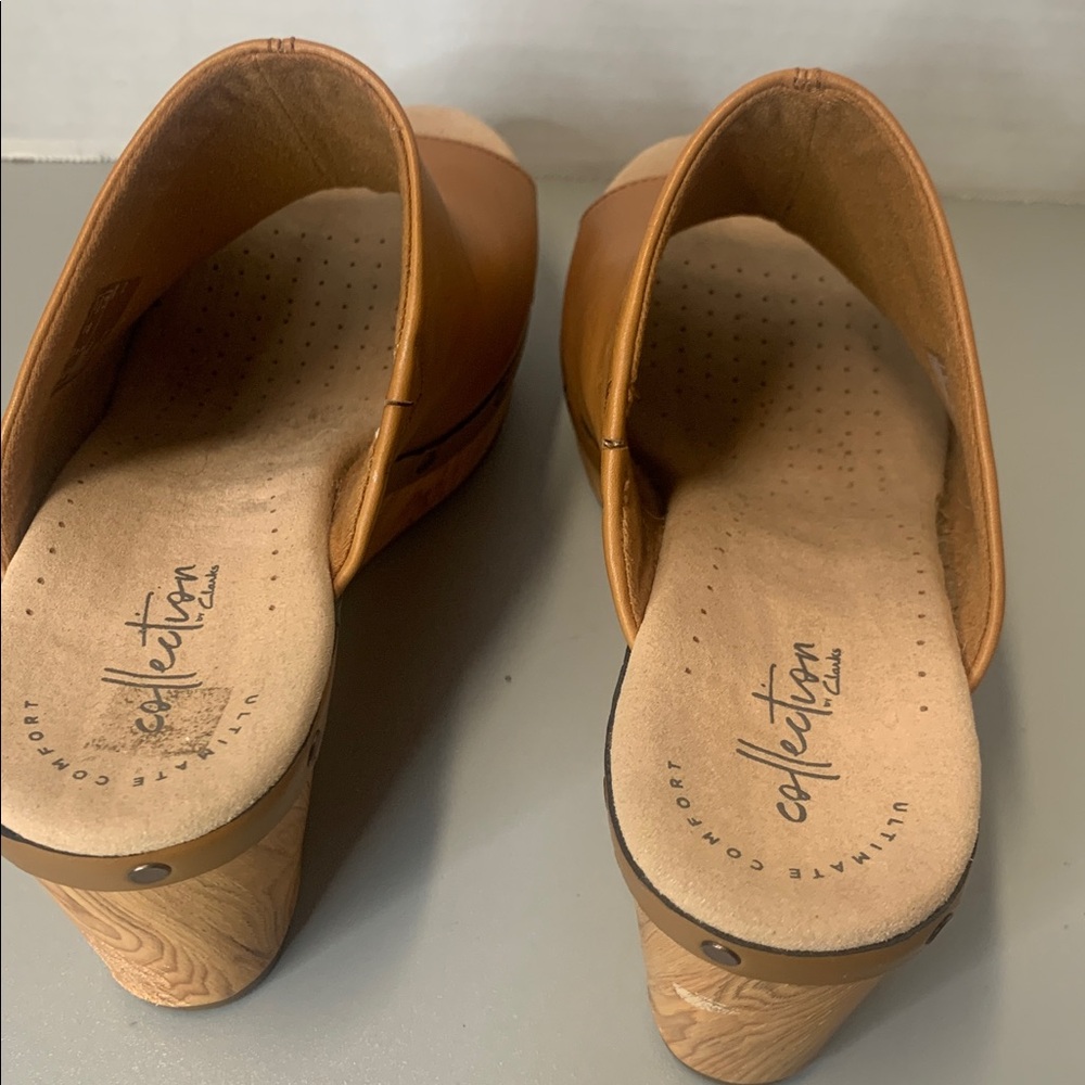 Clarks Brown Leather copper accents Wedge 3” Mules Size 9 - Picture 10 of 13